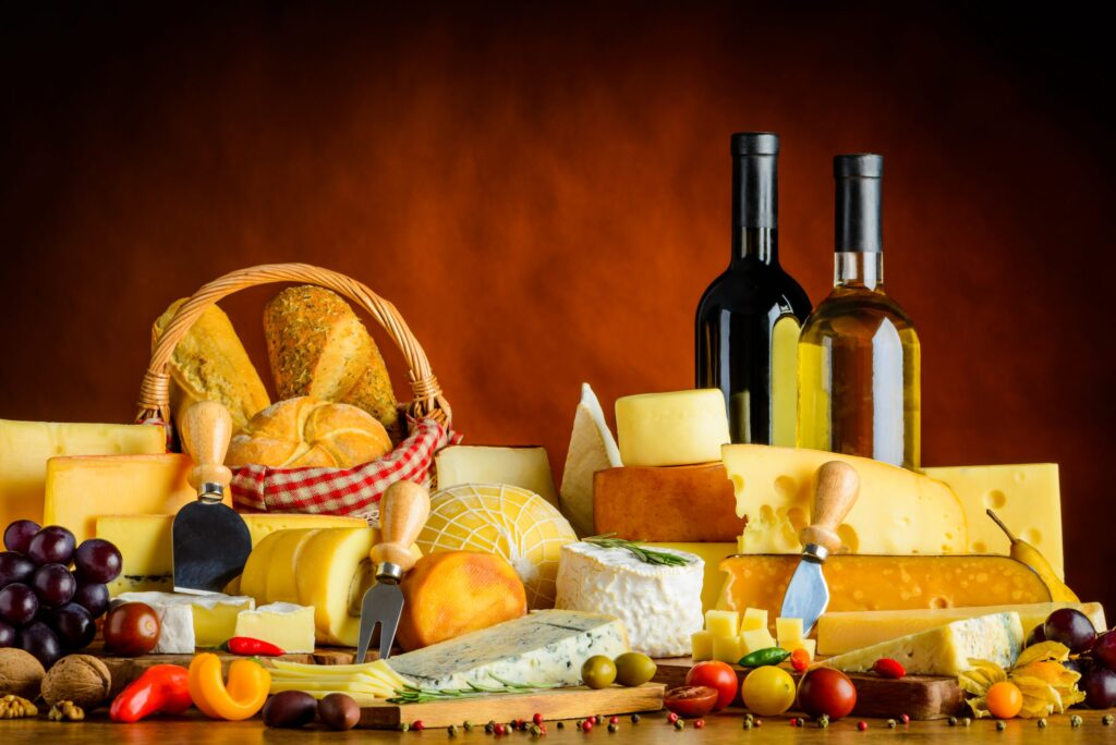 Comida, queso y vino. maridaje con montilla moriles